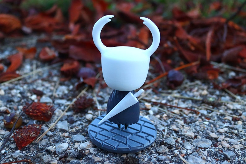 Hollow Knight and Hornet 3d Game Figures, Gift for Gamer, Indie Game Decor image 8