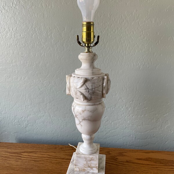 Beautiful vintage carved marble accent lamp//Made in Italy?//boudoir lamp//elegant decor//midcentury marble//stone lamp//urn