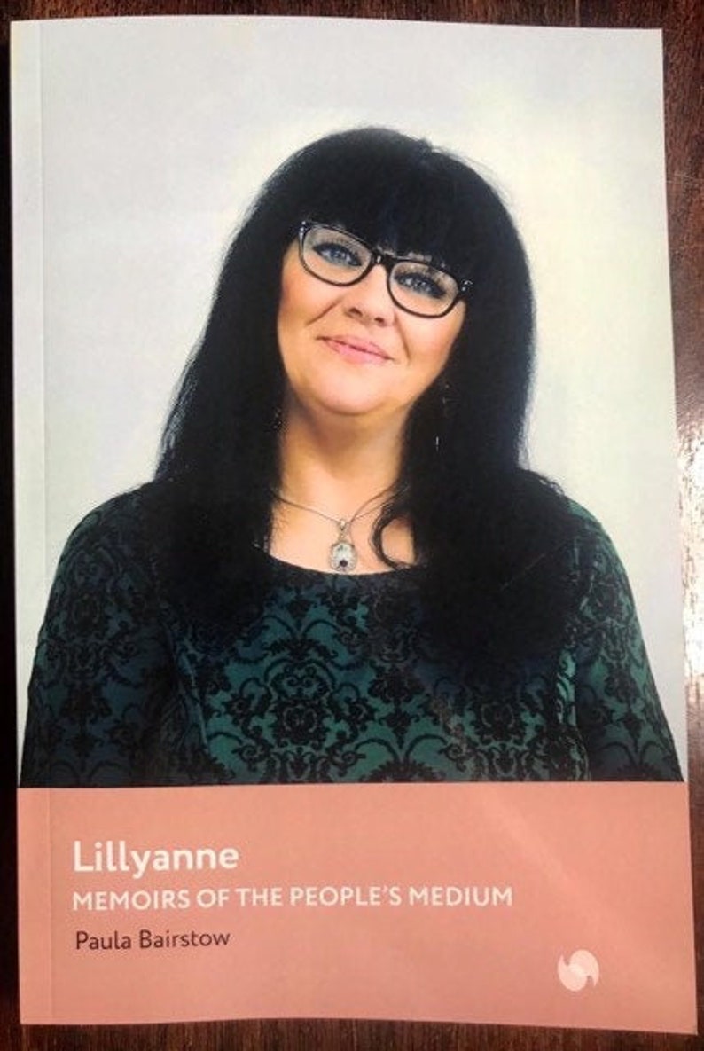 Lillyanne, memoirs of the people's medium image 1