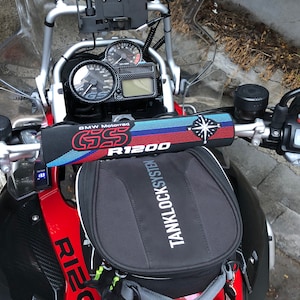 Handlebar crossbar pad for BMW R 1200 GS