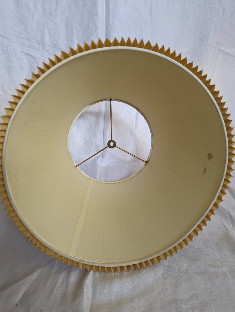 Stiffel Lamp Shade Vintage Tan Linen Tailored Pleats 12 Inch Tall 17