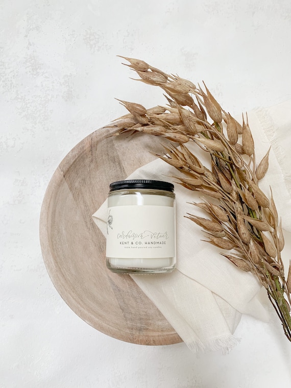 VETIVER AND CARDAMOM AMBER JAR CANDLE VETIVER AND CARDAMOM AMBER JAR CANDLE