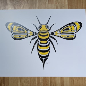 Bee &quot;Gandaas&#39;aají&quot; Print