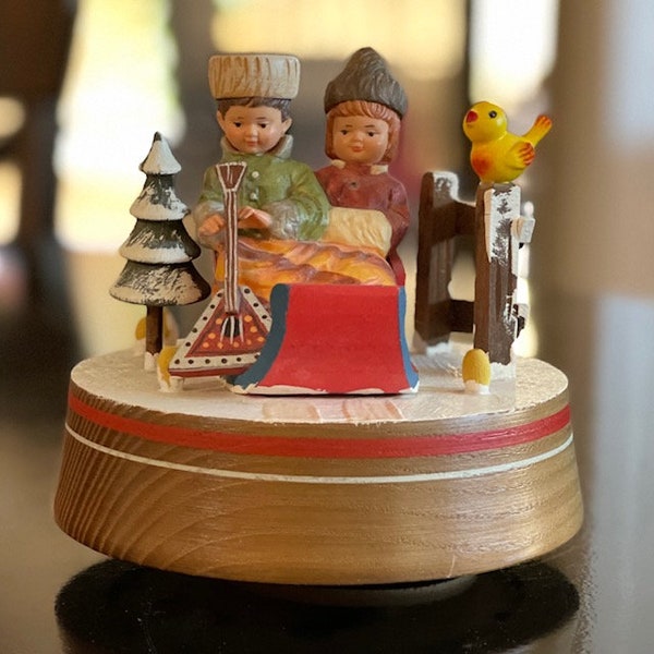 ANRI Vintage Music Box Made in Italy With Two Children on a Sled, Plays "Lara's Theme"