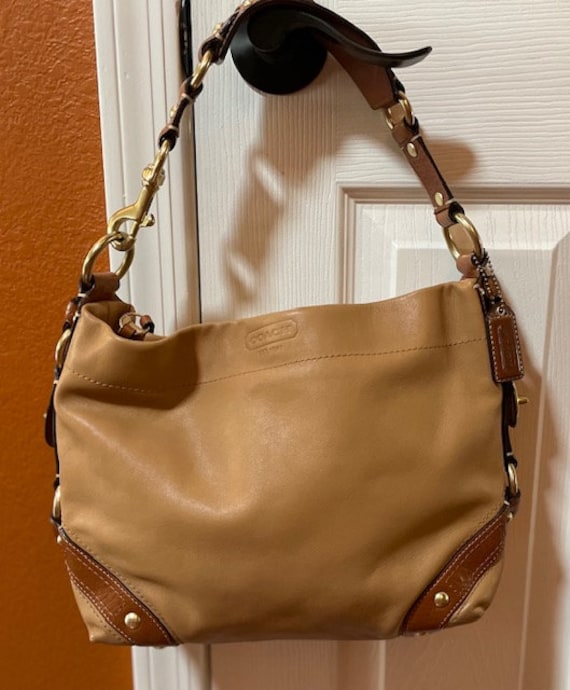 Vintage Coach Hobo Style # A0793-10605 Tan/brown Leather Vintage Coach Hobo Style # A0793-10605 Tan/brown Leather