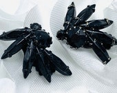 Weiss Black Earrings Goth Navette Glass Rhinestone Silver Black Tone Pronged Vintage clip-on