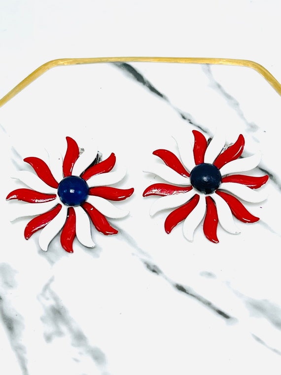 Patriotic Flag Pinwheel Floral Clip On Earrings M… - image 1