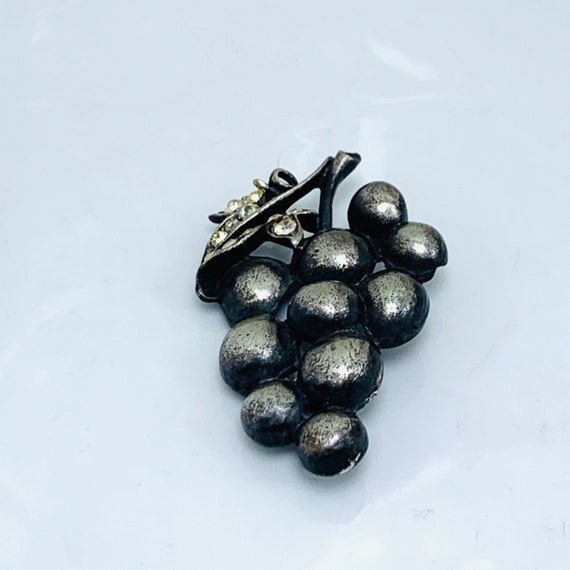 Grape Cluster Brooch Solid Pewter And Rhinestone … - image 5