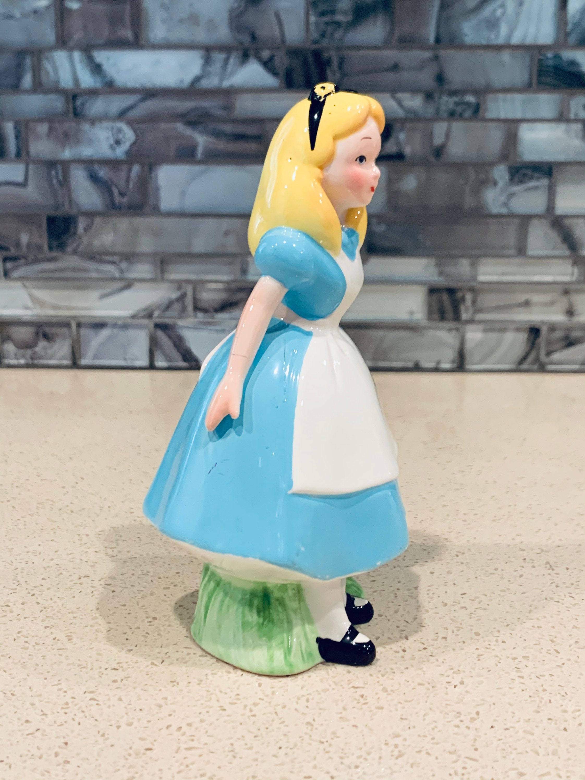 Disney Japan Alice In Wonderland Figurine Ceramic Marked Japan Etsy