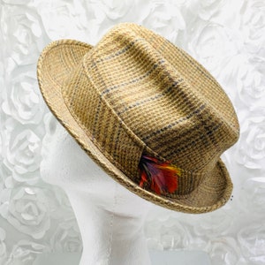 Vintage Men’s Hat Fedora Brown Plaid Tweed Hat With Feather Exclusively Designed For Alberto WPL 10092 Size 7 Mid Century Grandpa’s Hat