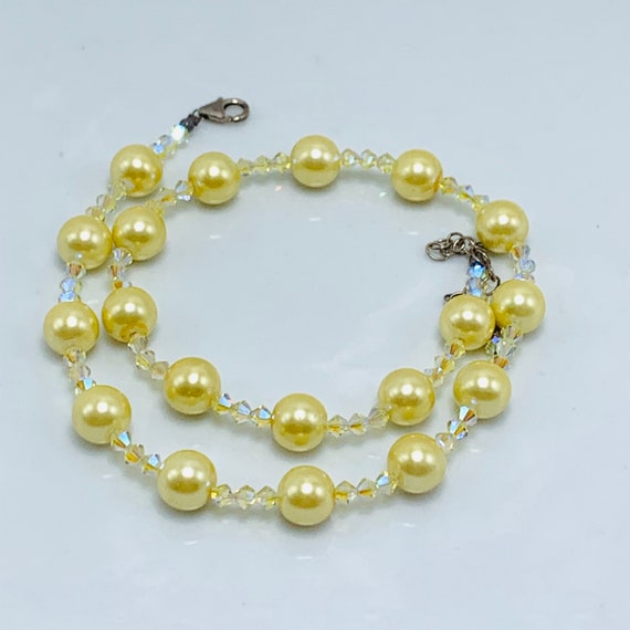 Faux Yellow Pearl Necklace Aurora Borealis Beads - image 5