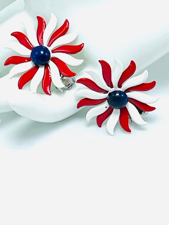 Patriotic Flag Pinwheel Floral Clip On Earrings M… - image 2