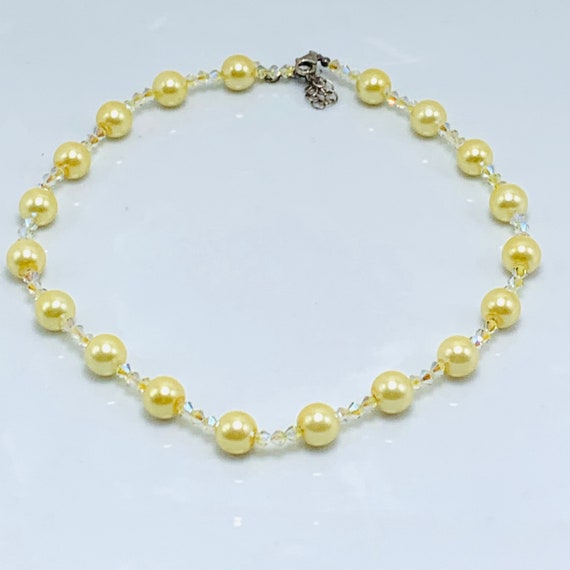 Faux Yellow Pearl Necklace Aurora Borealis Beads - image 4