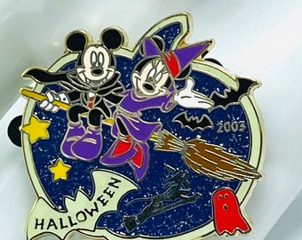 Disney Halloween Mickey Minnie Mouse Pin Dracula Witch Enamel Limited Edition To 1000