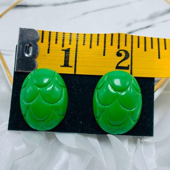 Sara Coventry Emerald Green Lucite Earrings Mod B… - image 8
