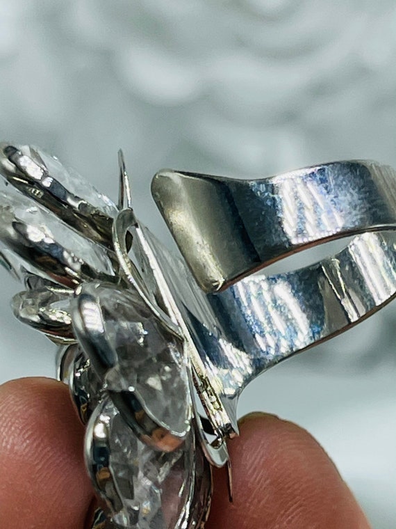 Flower Clear Acrylic Statement Ring Silver Tone R… - image 10