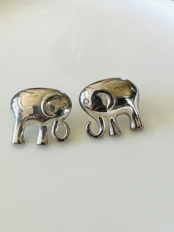 Elephant Earrings Silver Tone For Pierced Ears Onl