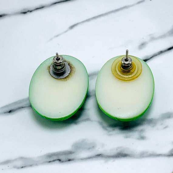 Sara Coventry Emerald Green Lucite Earrings Mod B… - image 5