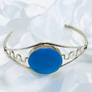 Vintage Turquoise Bracelet Sterling Silver Cobachon Mexican Taxco Silver Cuff