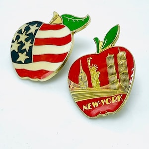 Patriotic Flag Lapel Pin Set Of 2 Apple New York USA Themed Jewelry Fourth Of July American Flag