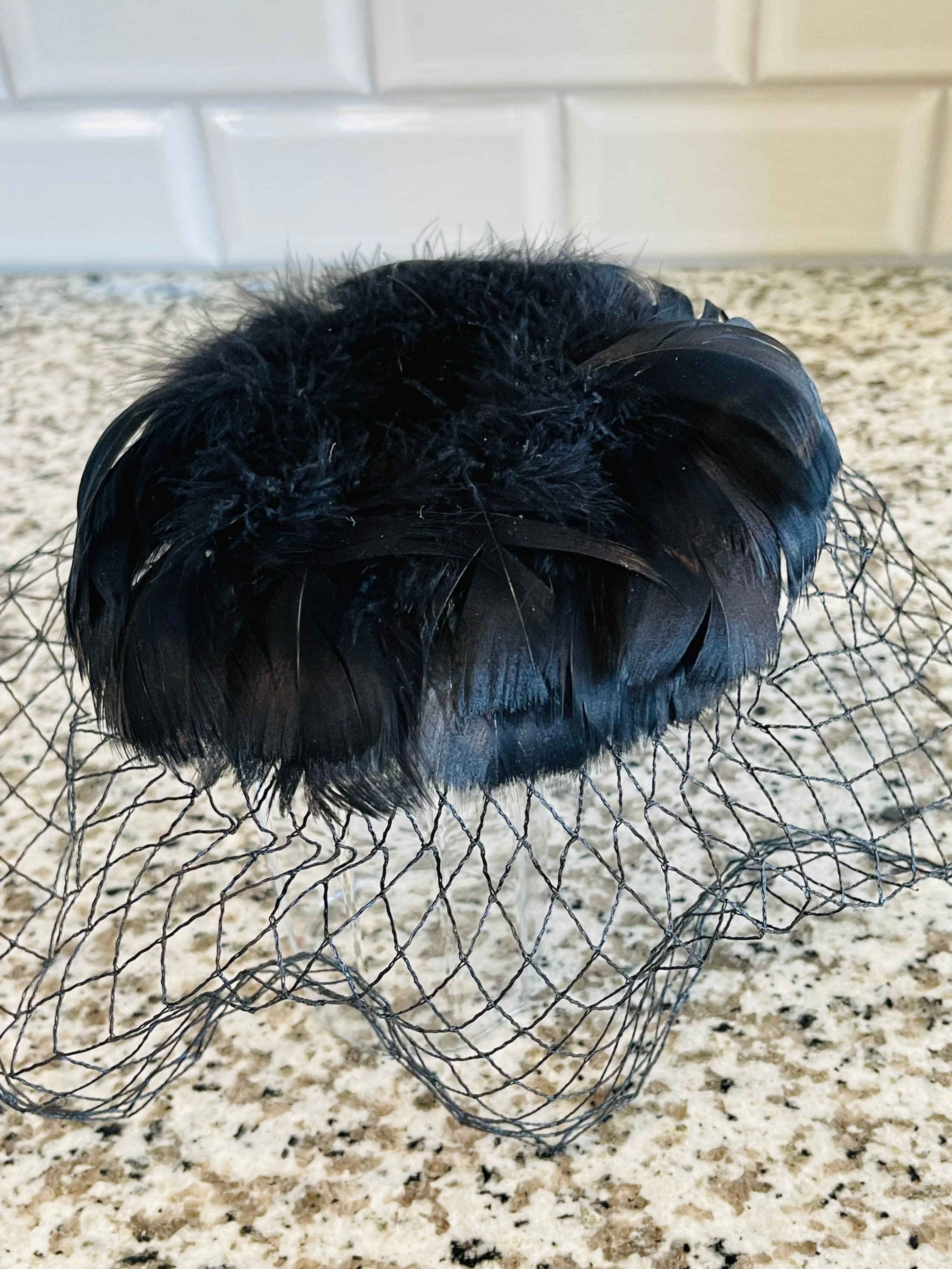 1950\'s Feather Hat With Net Crown 1950s Ostrich Feather Hat - Etsy main image 4