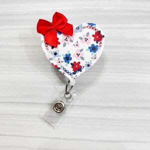 Patriotic heart badge reels , patriotic badge reels, medical badge reel, retractable badge, ID badge Reel, Badge holder, nurse ID holder