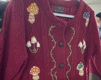 GARDEN MUSHROOM Embroidered Vintage Cardigan