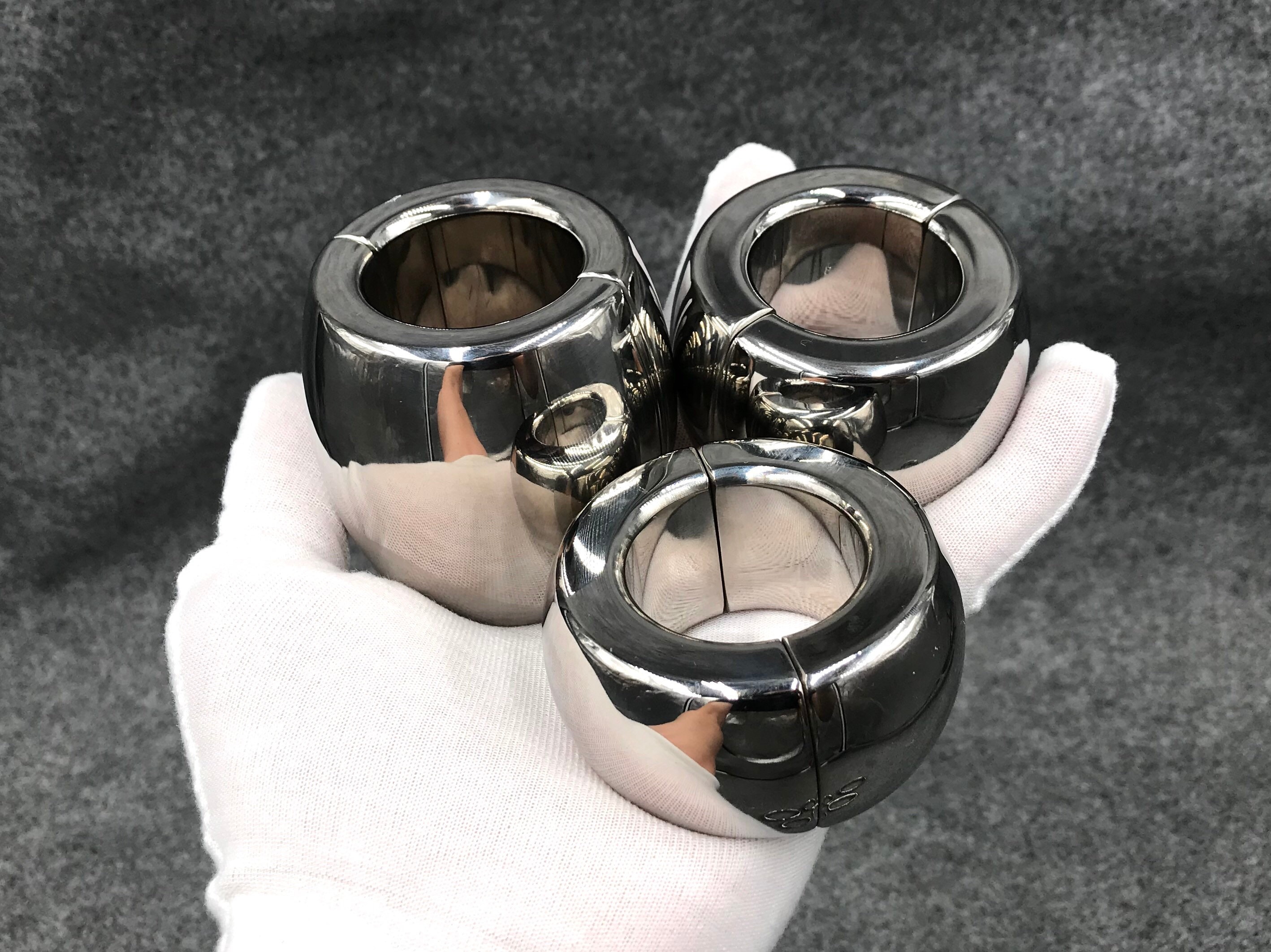 Magnetic Ball Stretcher Scrotum Ring
