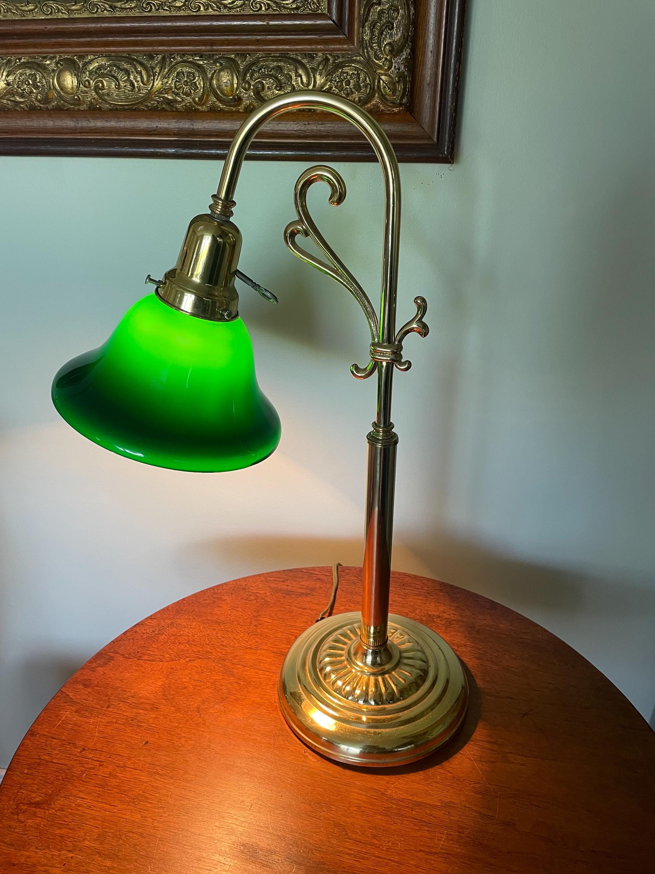 What are the Green Desk Lamps Called: Iconic Banker’s Lamps Explained