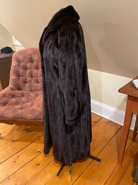 Beautiful full length female black mink fur coat … - image 2