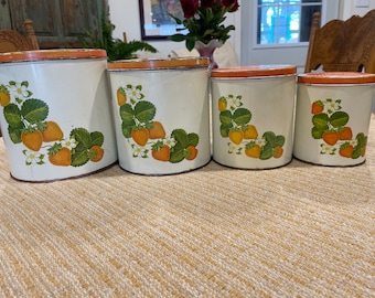 Set of 4 nesting metal canisters c. 1950s Farmhouse decor