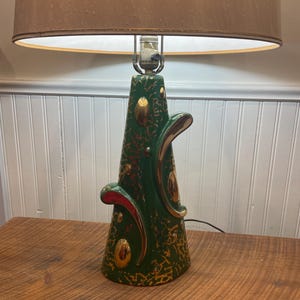 Grüngold 50er Jahre Mid Century Tischlampe