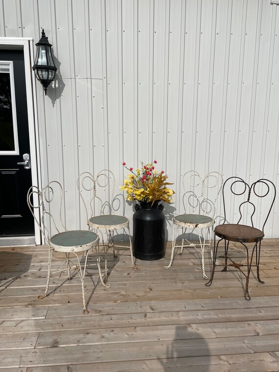 Set of 4 Antique Ice Cream Parlor Chairs Bistro Chairs Etsy Canada