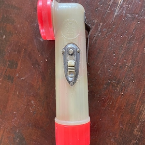 Military style right angle GITS  flashlight