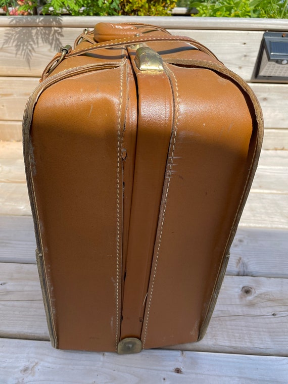 Real leather  valise or suitcase - image 4