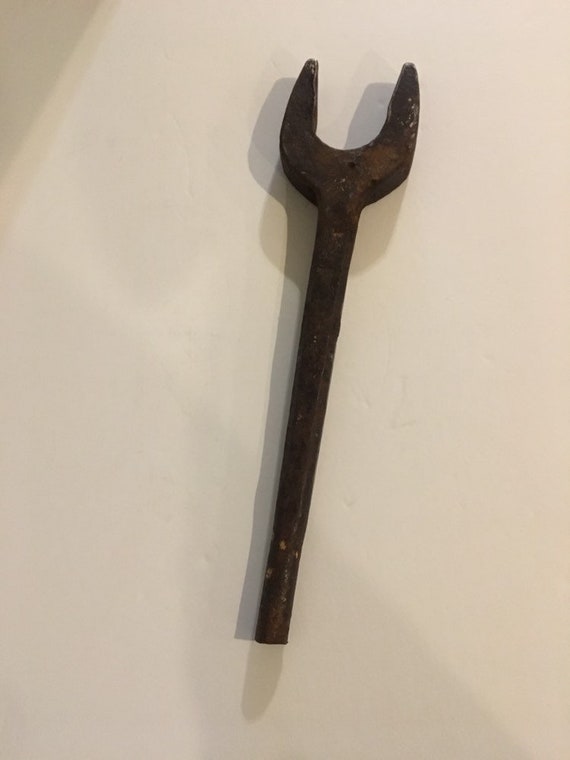 Antique Blacksmith Made Cast Iron Wagon Wheel Wrench Circa 1900 Etsy UK