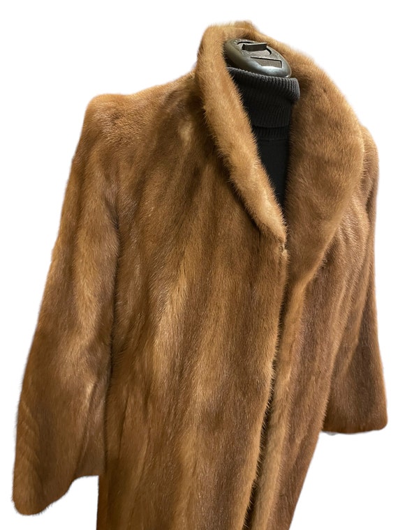 Luxurious vintage long  mink fur coat - Vogue Fur… - image 2