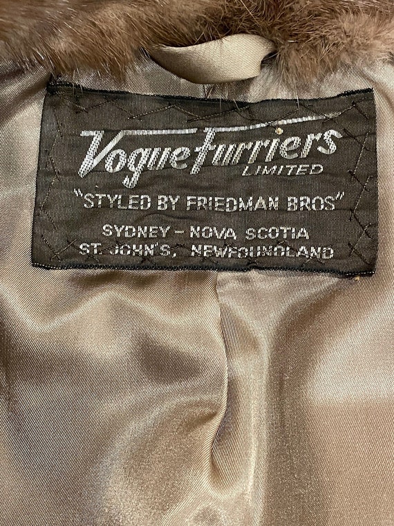 Luxurious vintage long  mink fur coat - Vogue Fur… - image 6