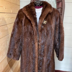 Stunning brown mink fur coat  - Quebec Furrier #5