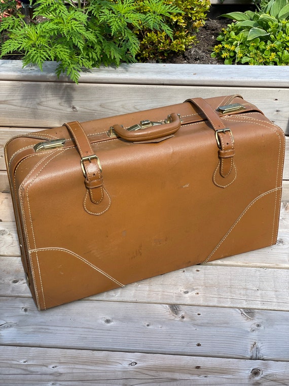 Real leather  valise or suitcase - image 1