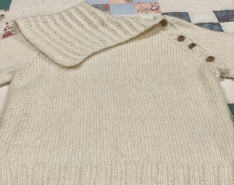 Vintage ladies wool sweater - handknit
