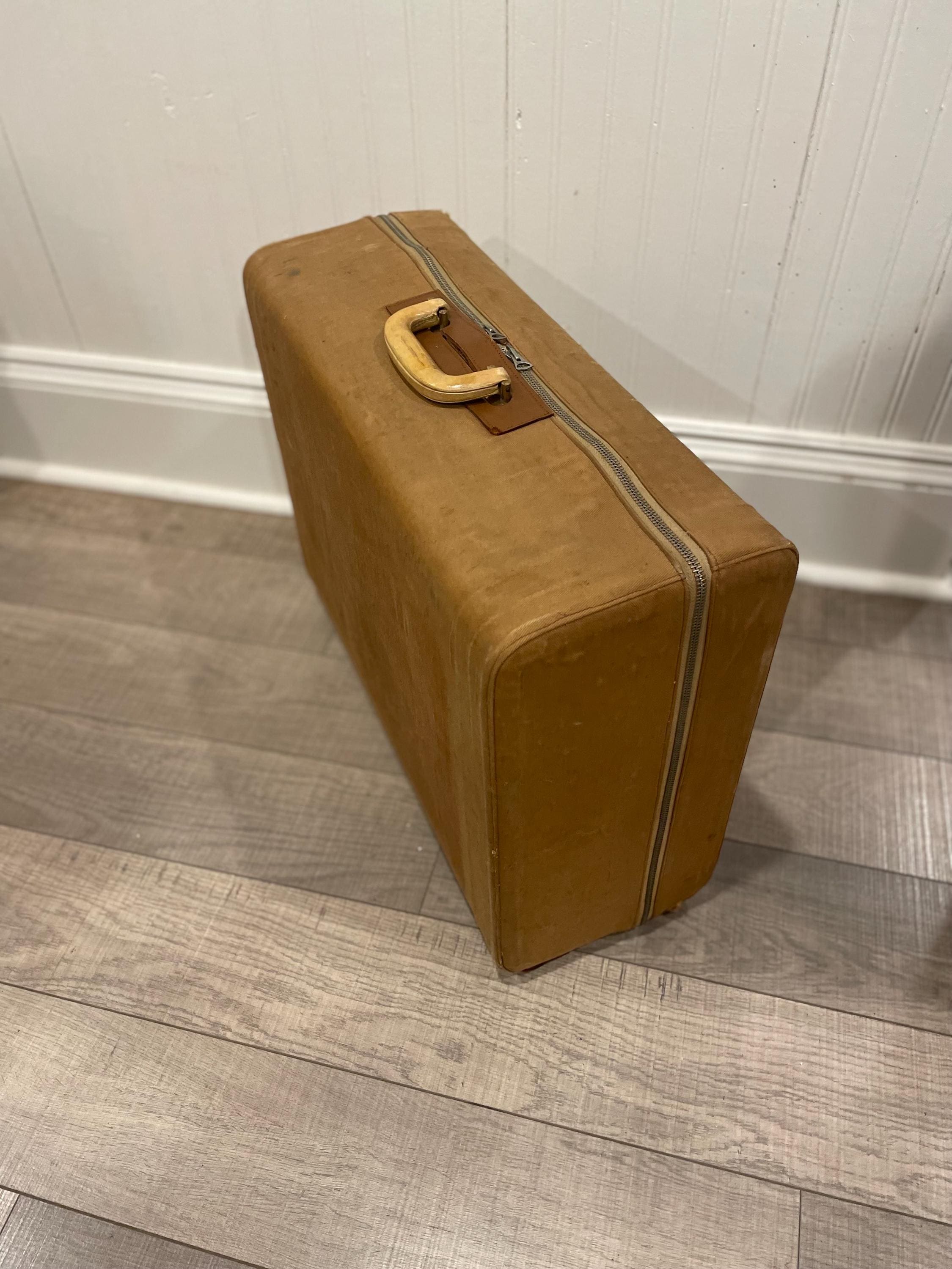 Traveler Leather Luggage Vintage World Traveler Luggage World