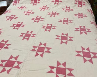 Vintage hand made  quilt