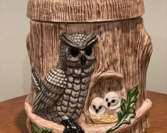 Large ceramic owl cookie jar