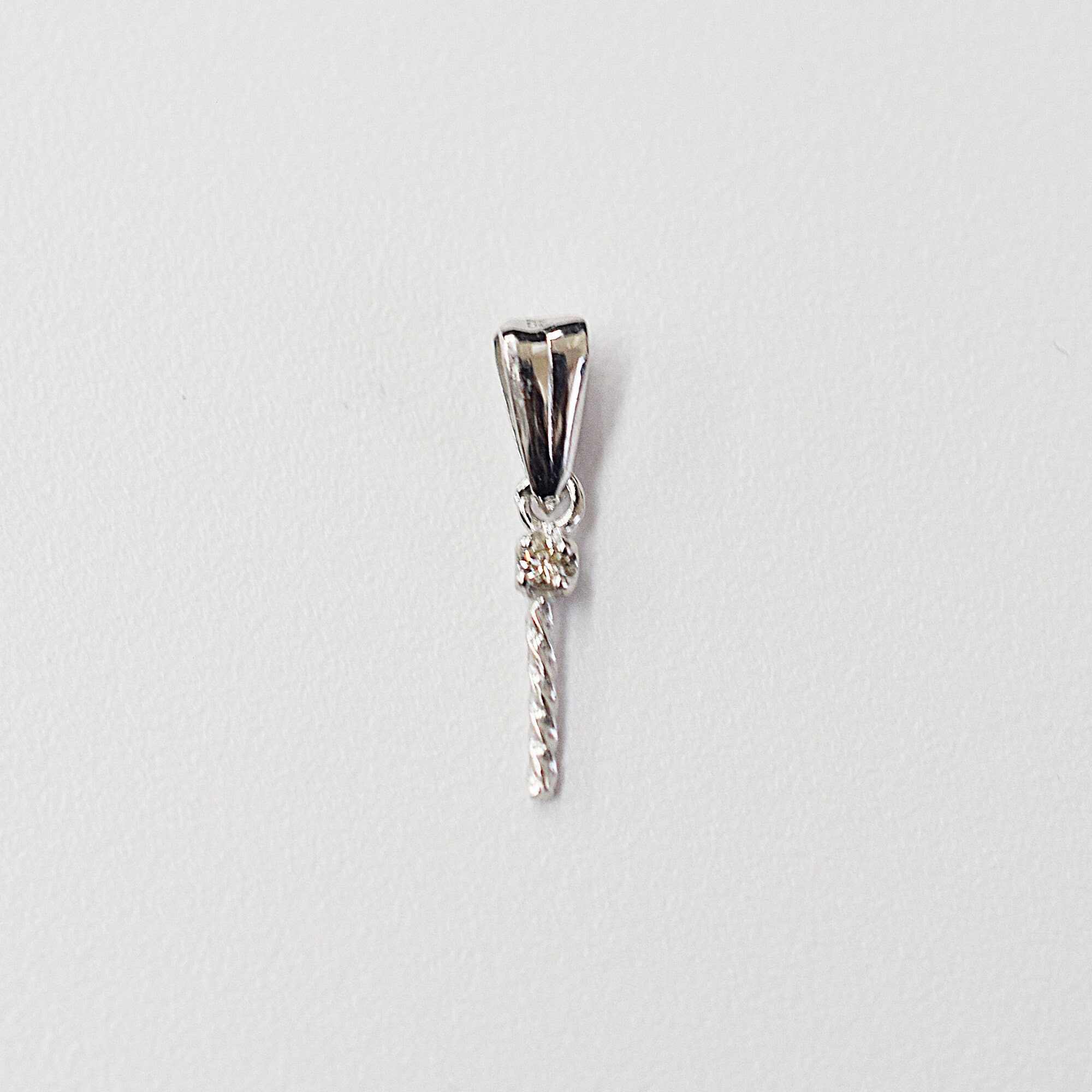 金具のみ 0.01ct K18WG ダイヤモンド ペンダントトップ ネックレス 