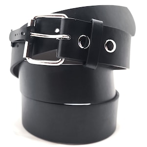 Smooth Black Leather Snap Belt (Buckle-Friendly)