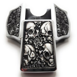 Skulls & Roses Lighter Belt Buckle image 1