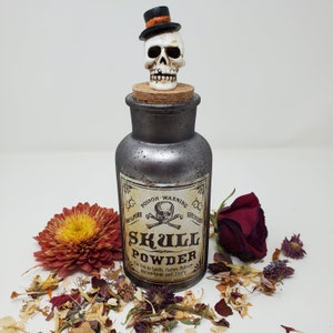 Silver Skull Powder Glass Bottle with Skull Topper Décor, Fun Halloween Bottle can be filled with casting herbs, crystals, magick