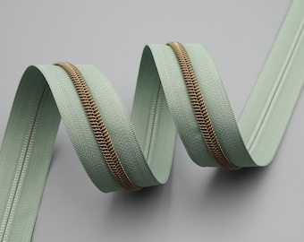 Peppermint Sea & Brass No.5 Zipper Tape