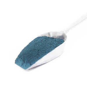 Woad Powder Extract (Isatis Tinctoria) Blue Dye for Fabric Dyeing and Soap Making